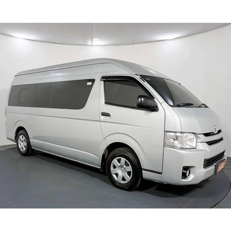 hiace commuter